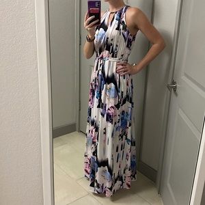 Jennifer lopez white floral maxi dress